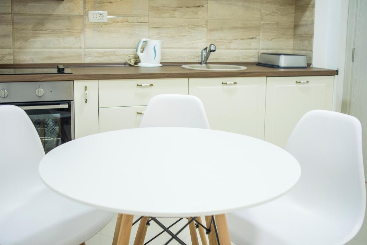 Apartmani Seka Херцег-Нови Экстерьер фото